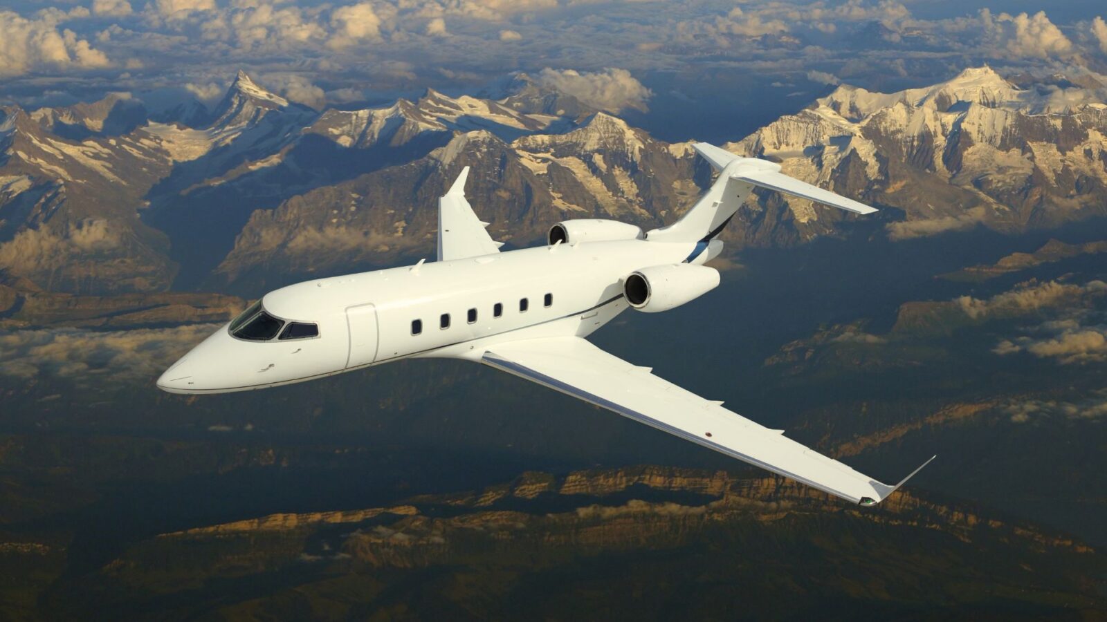 Challenger 350 Charter