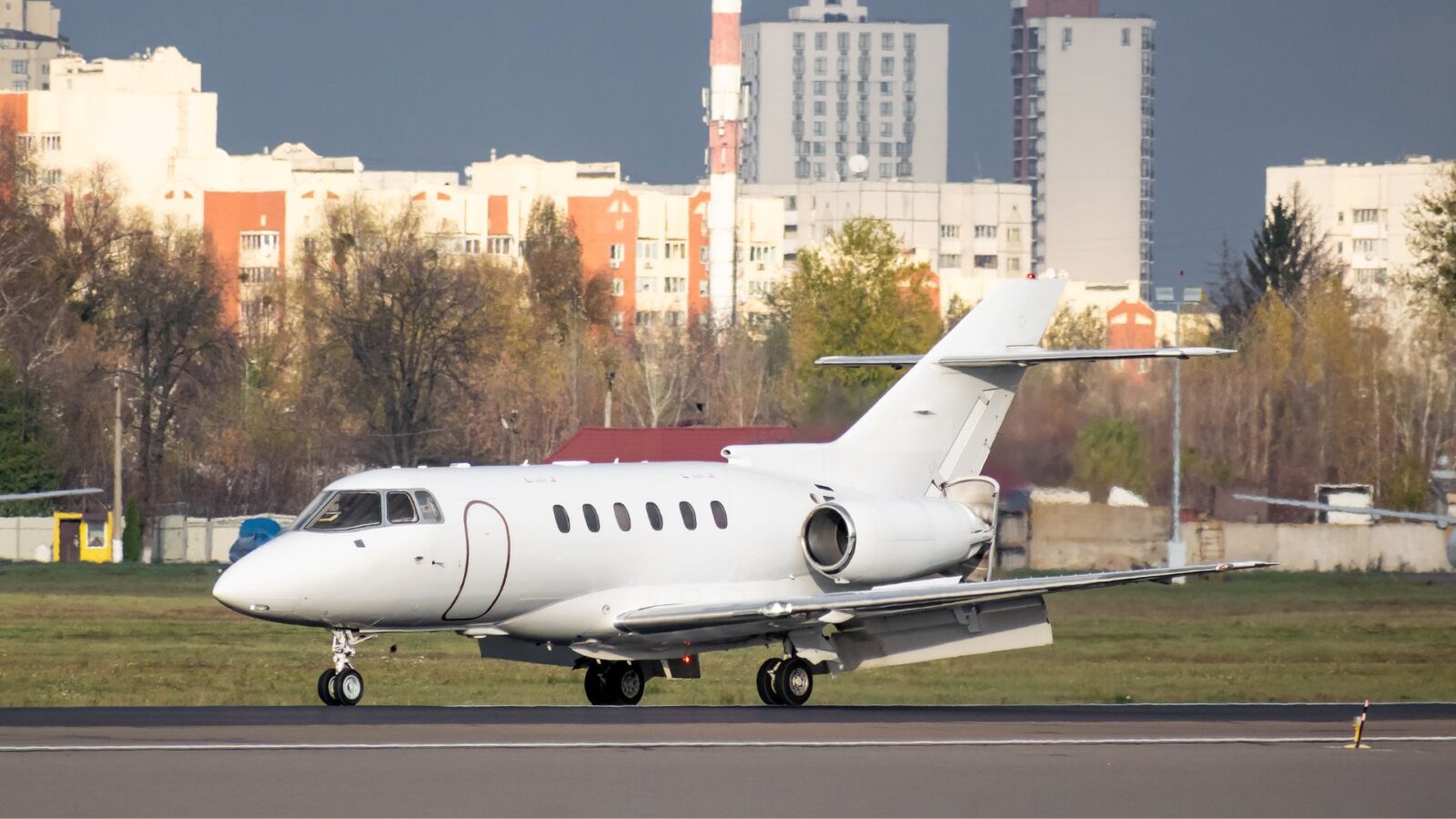 Hawker 850XP Charter