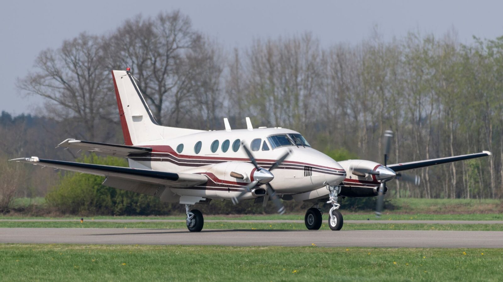 King Air 90 Charter