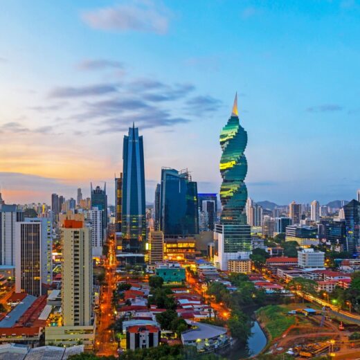 Image of Panama City to Medellin