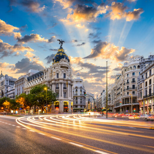 Metrópolis Building on Gran Vía in Madrid at sunset